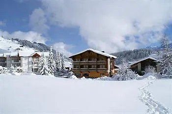 Mulin Berglodge Brigels Szálloda 3*